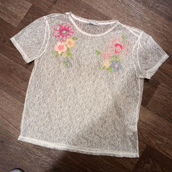 Zara White and Pink Short Sleeve Tee - Picture 1 of 4